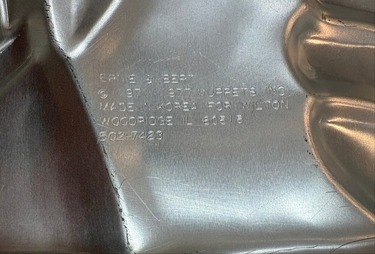 Wilton Bert and Ernie Aluminum Character Cake Pan - Sesame Street Baking Mold #502-7423