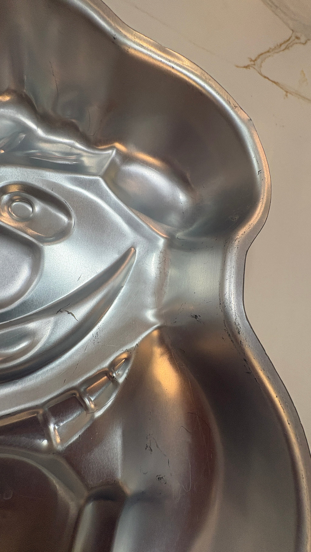Wilton Bert and Ernie Aluminum Character Cake Pan - Sesame Street Baking Mold #502-7423