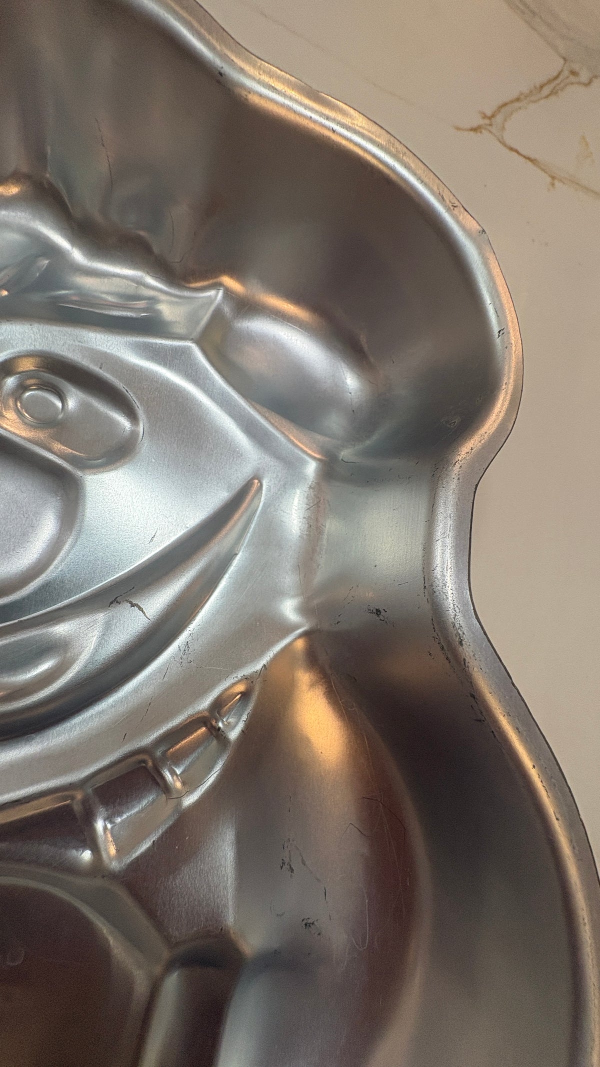 Wilton Bert and Ernie Aluminum Character Cake Pan - Sesame Street Baking Mold #502-7423