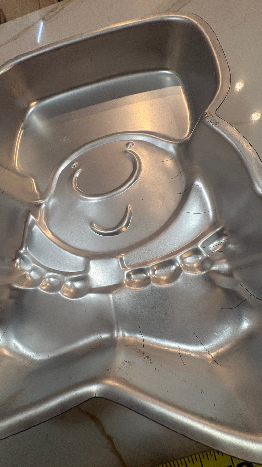 Wilton Ziggy Aluminum Character Cake Pan - Retro Cartoon Baking Mold #502-7628