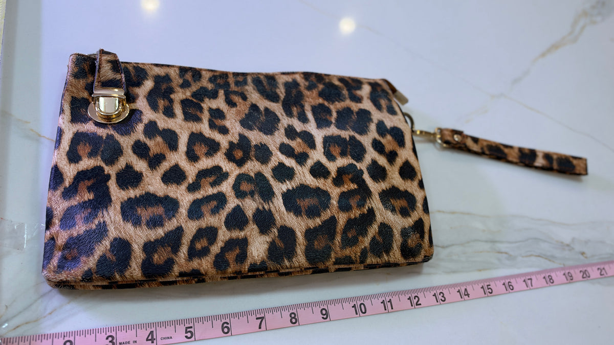 New Vera Bradley Leopard Print Faux Leather Crossbody Bag – Gold-Tone Hardware & Accordion Compartments