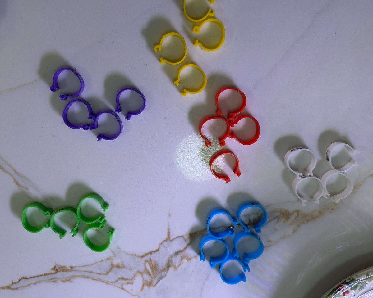 New Love "N" Creatures Numbered Chicken Leg Rings – Multi-Color Poultry Banding Tags Pack