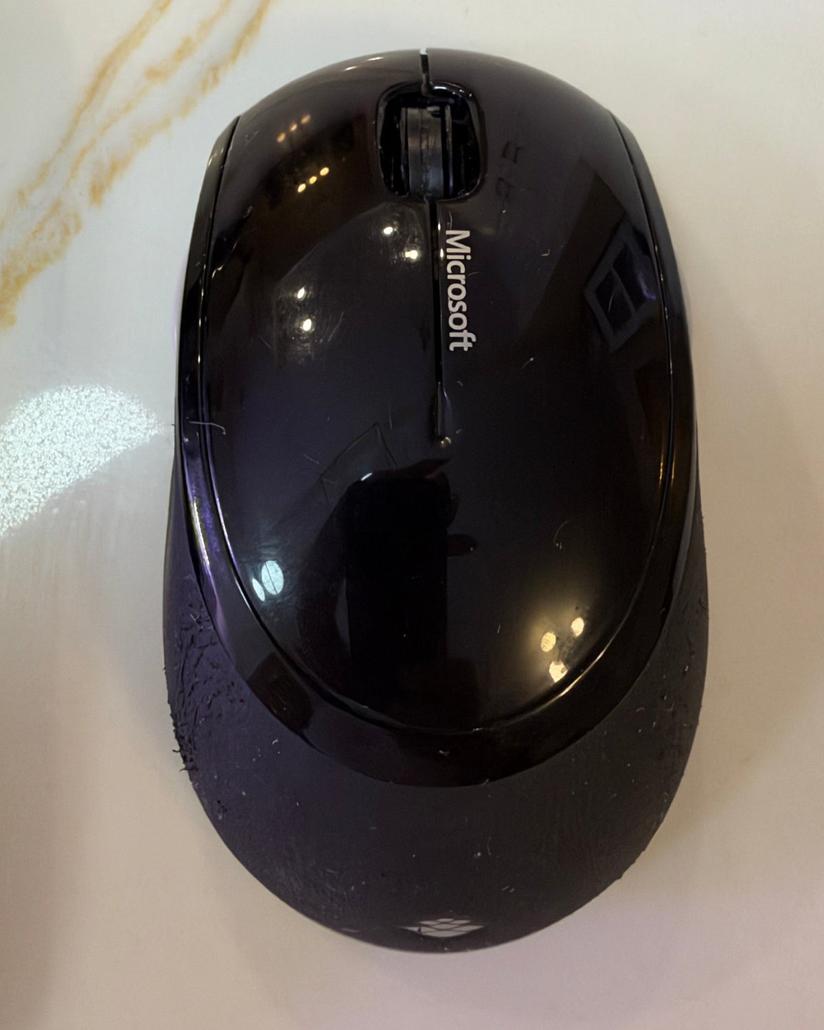 Microsoft Wireless Comfort Desktop 5050 Keyboard and Mouse Combo Set