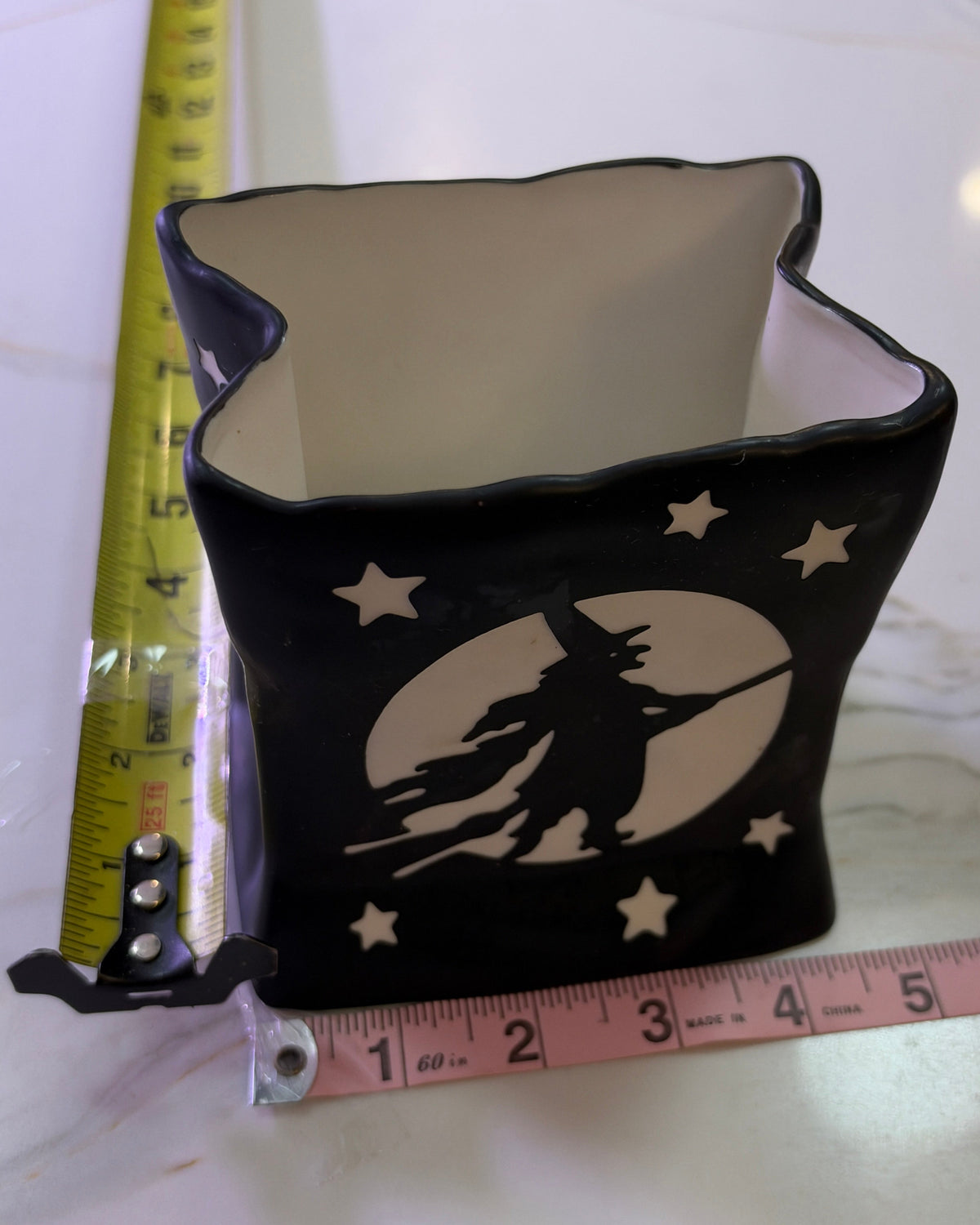 Vintage PartyLite Vintage Halloween Flying Witch Ceramic Votive Candle Holder – Black & White