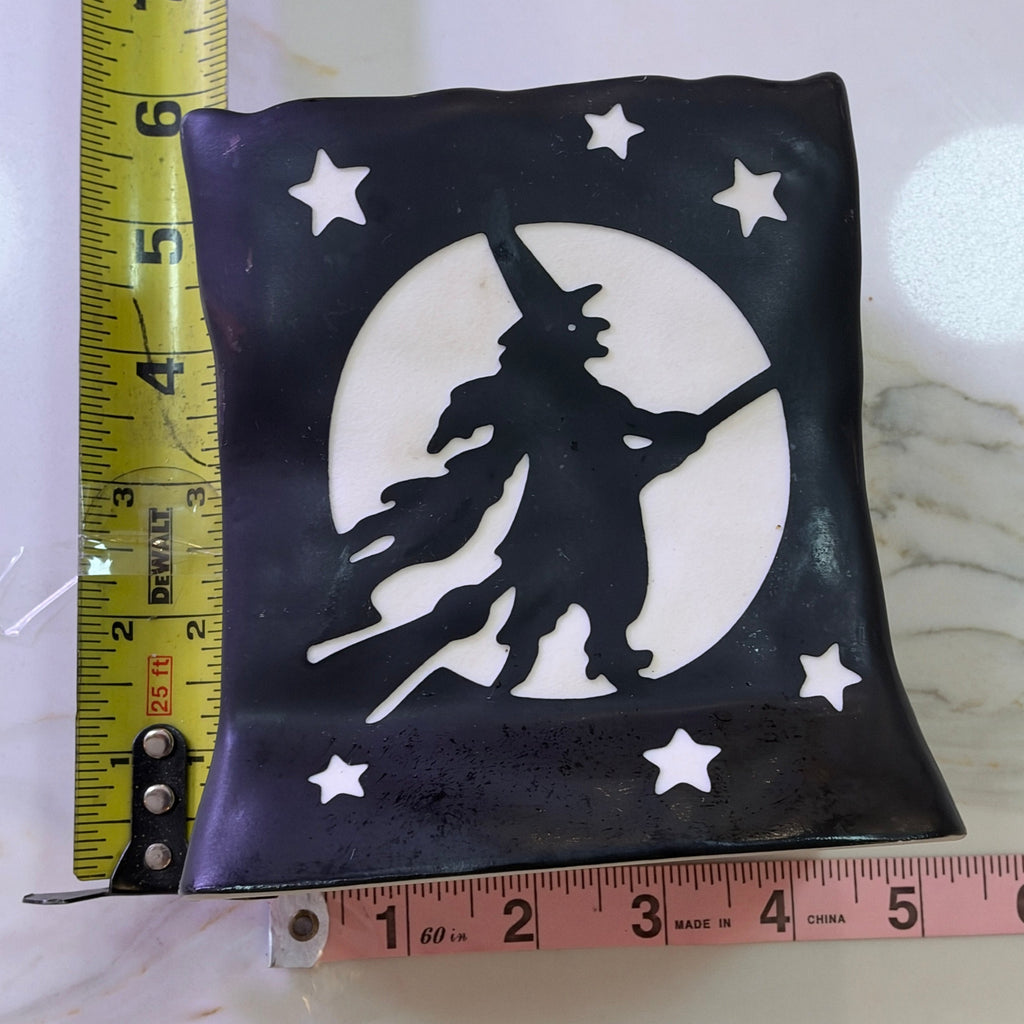 Vintage PartyLite Vintage Halloween Flying Witch Ceramic Votive Candle Holder – Black & White
