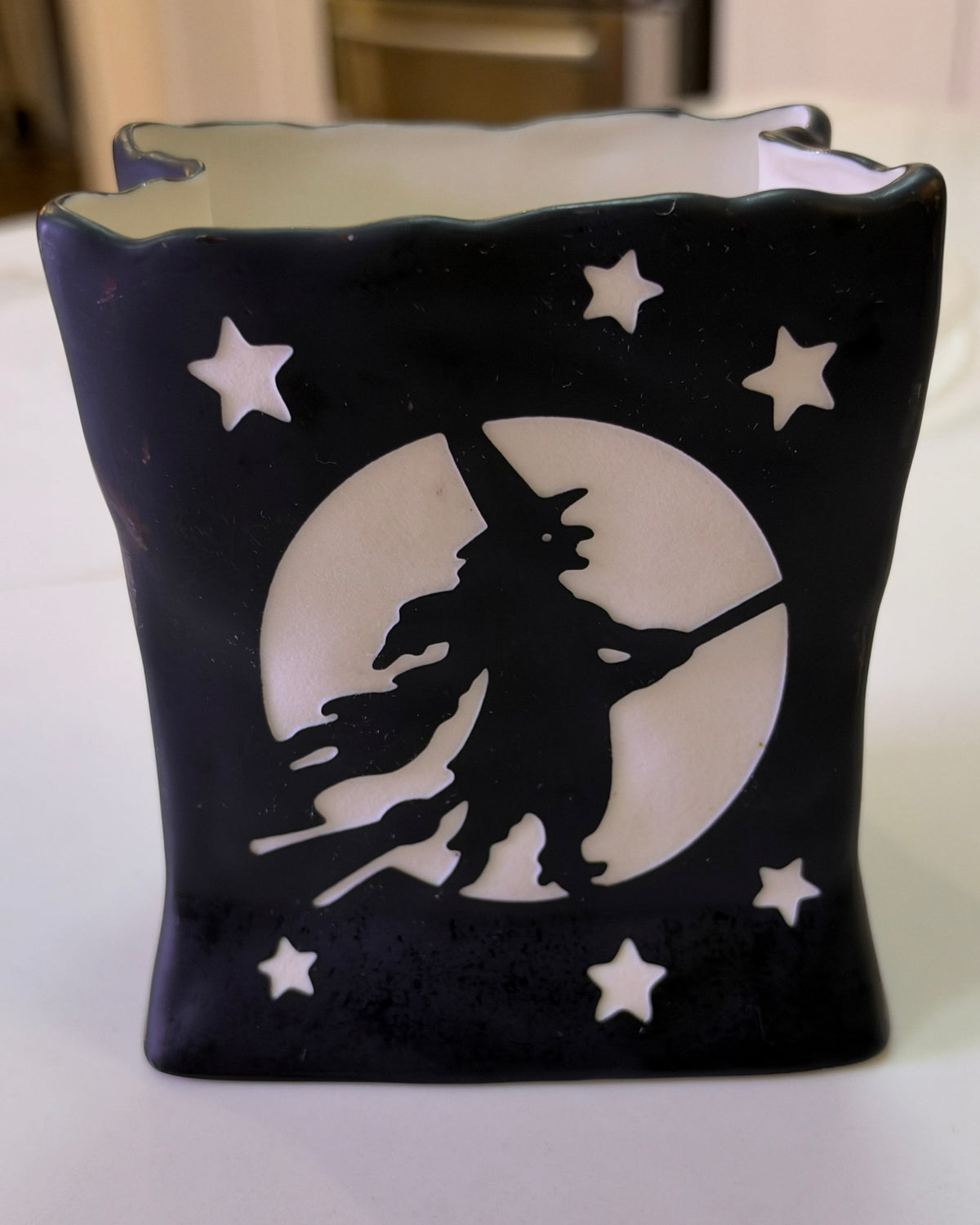 Vintage PartyLite Vintage Halloween Flying Witch Ceramic Votive Candle Holder – Black & White