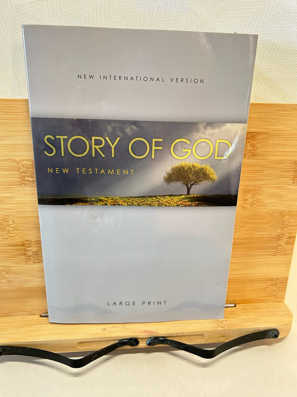 NIV The Story of God – New Testament – New International Version – Large Print Paperback