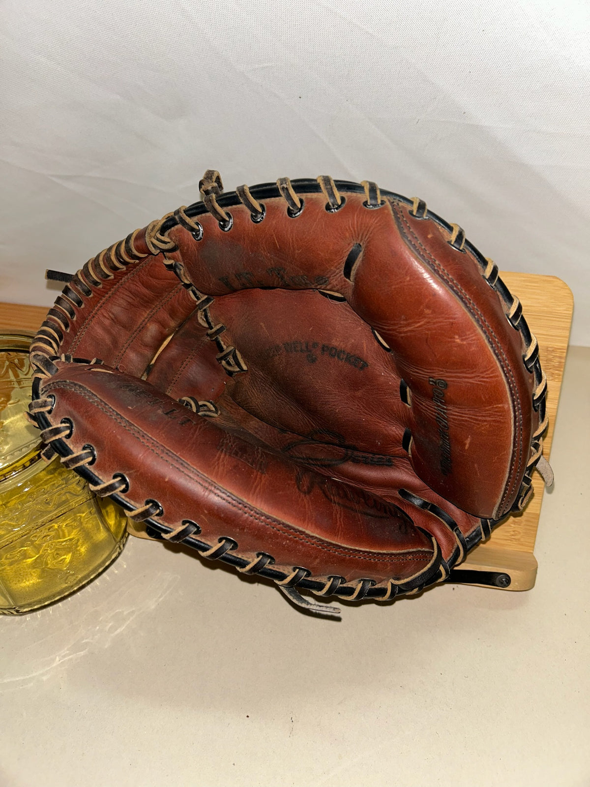 Vintage Rawlings RPT-LT Fastback Catcher’s Mitt | Dual Wing Lite Toe | 34" | Right Hand Throw