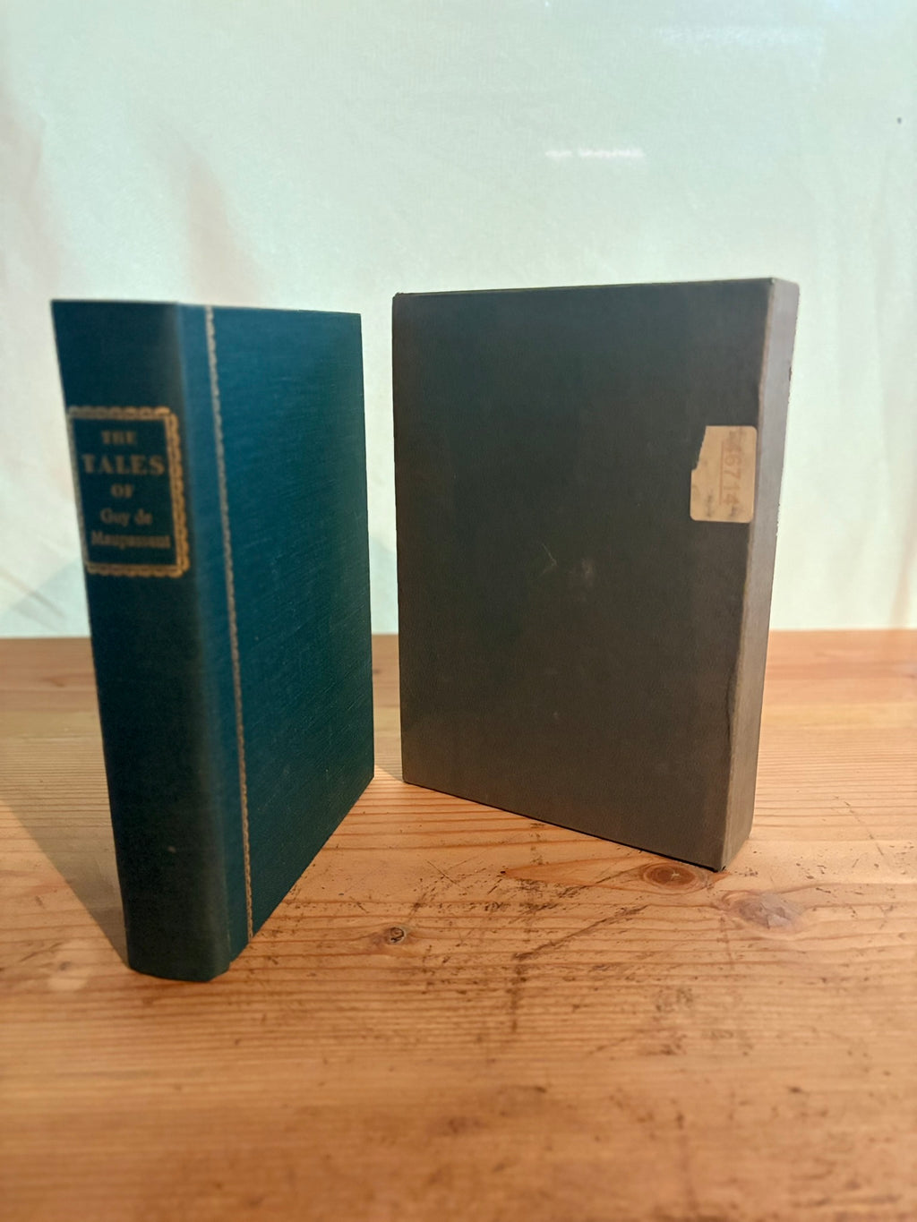 The Tales of Guy de Maupassant | 1964 Heritage Press | Illustrated by Gunter Böhmer | Sandglass & Slipcase