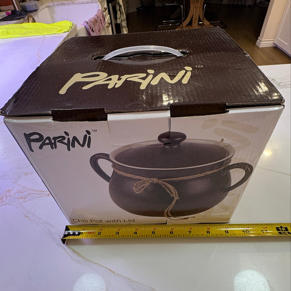 NEW Open Box Parini Ceramic Chili Pot with Lid – Matte Dark Brown 9.5" Soup Casserole Dutch Oven