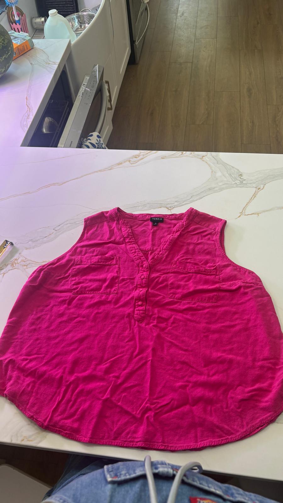 Torrid Plus Size , XXL, 2xl, Hot Pink Cotton Sleeveless Henley Tank Top - Double Pocket Blouse